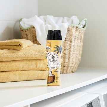 Fluffy Golden Hour Laundry Booster Sandalwood & Coconut 480g
