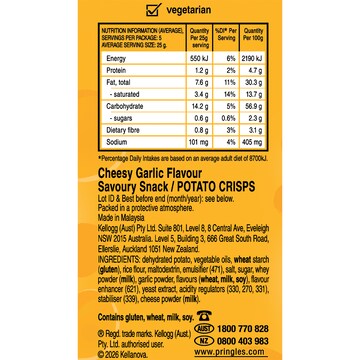 Pringles Cheesy Garlic Potato Chips 134g