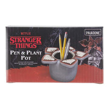 Stranger Things - Demogorgon Pen Pot