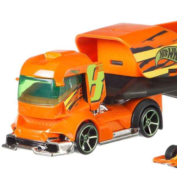 Hot Wheels Hauling Rig - Assorted*