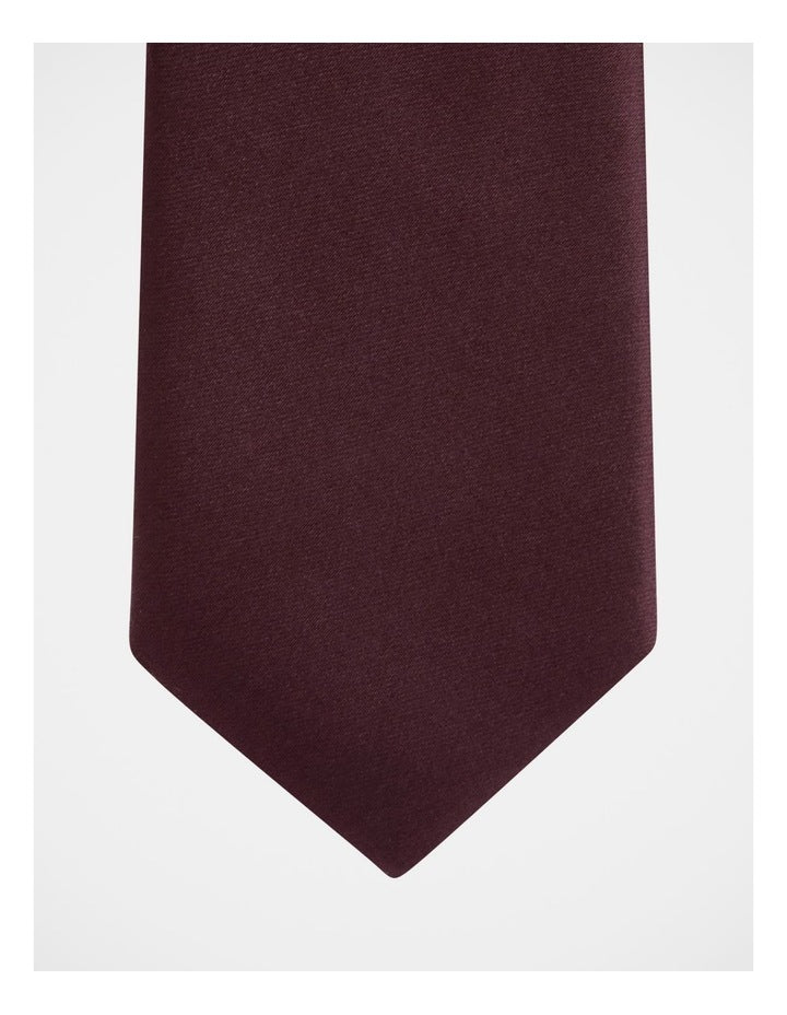 Core Poly Tie in Burgundy