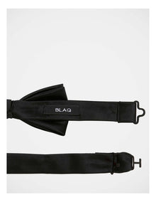Solid Black Bow Tie in Black