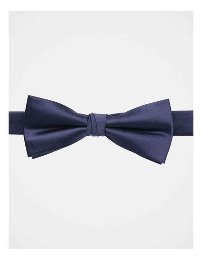 Solid Bow Tie in Navy