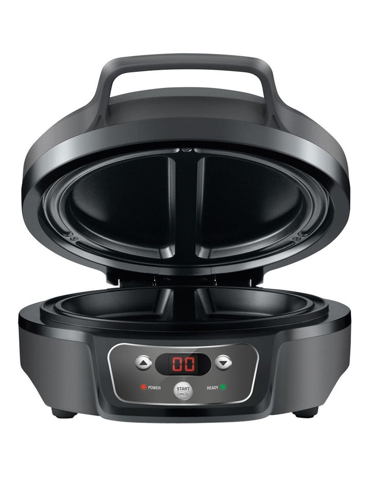 The Light and Fluffy Omelette Maker in Silver LEG250GRY