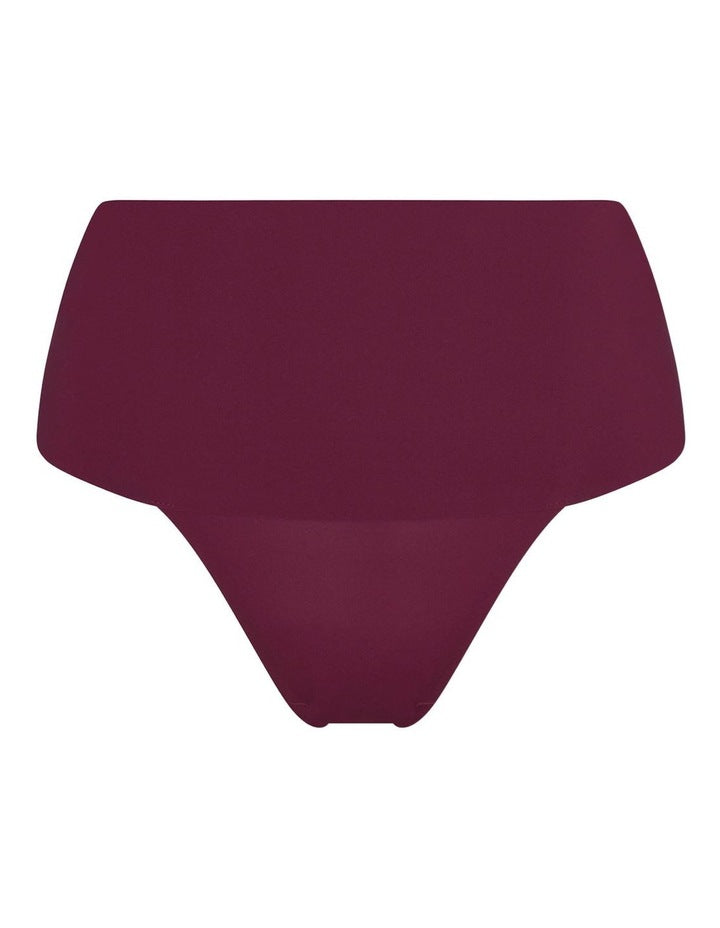 Super Smooth Undie-tectable Thong in Purple
