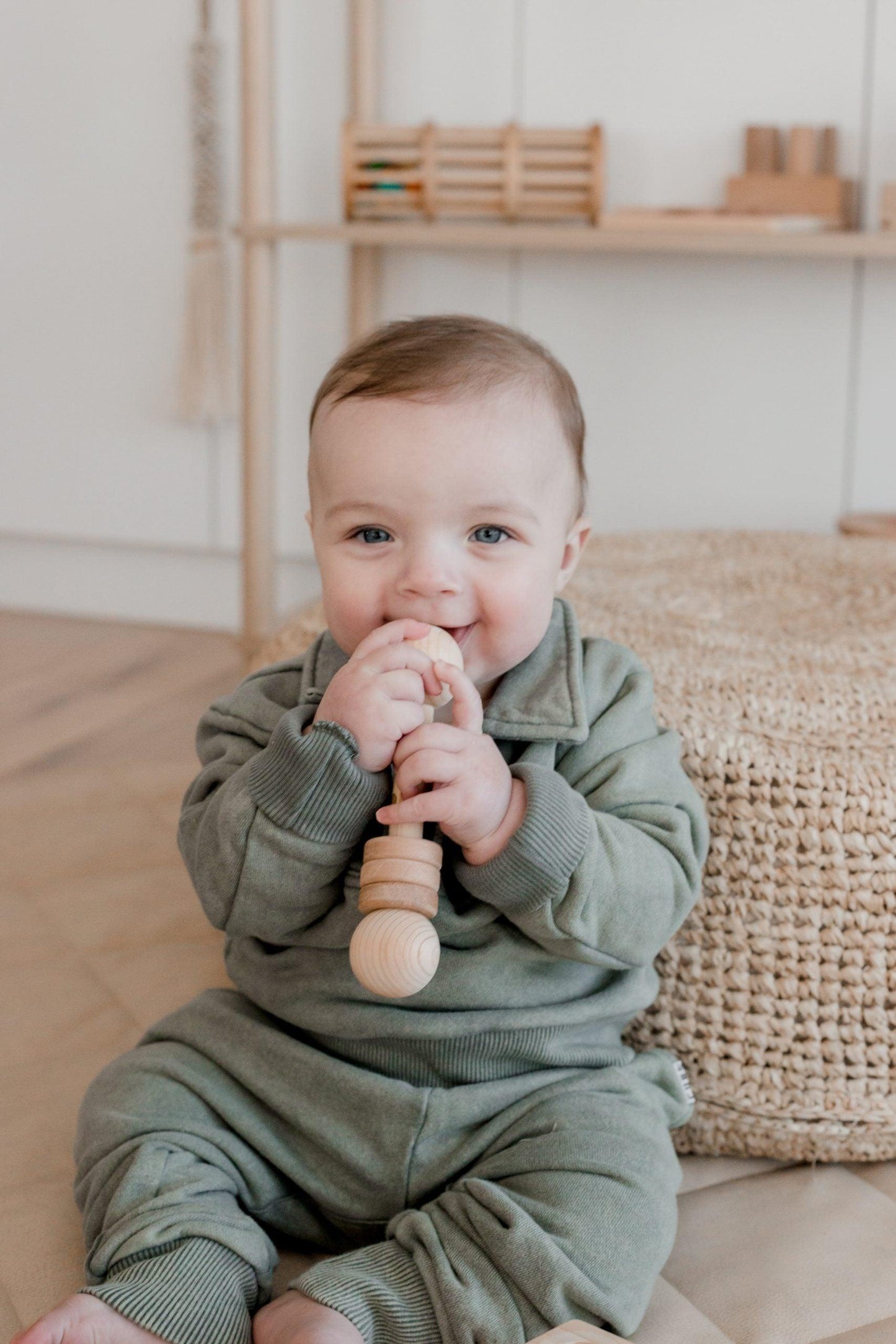 Qtoys Grasping Rattle Baby Toys Baby Gifts Idea Best Seller 3m+
