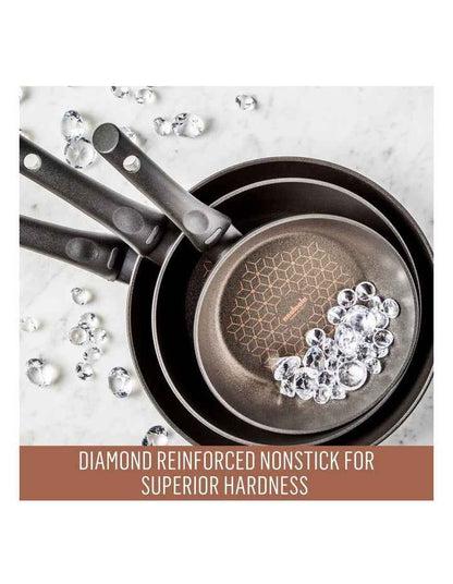 Per Salute Nonstick Induction Covered Saucepan 20cm/2.9L in Black