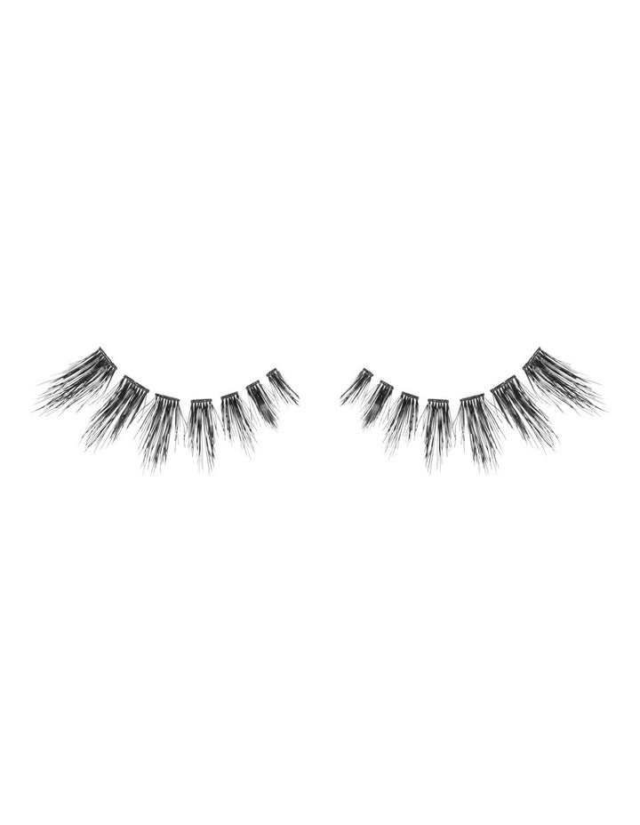 Look Real Faux Glamour Lashes