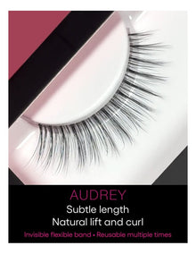 Audrey Look Real Faux Natural Lashes