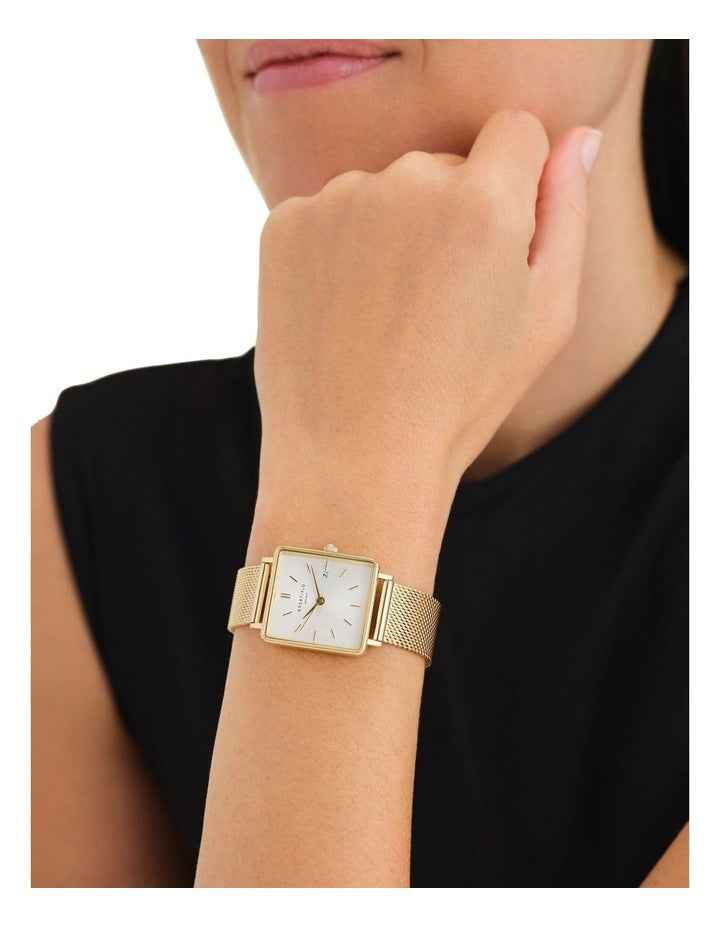 26mm Boxy QWSG-Q03 Watch in Gold