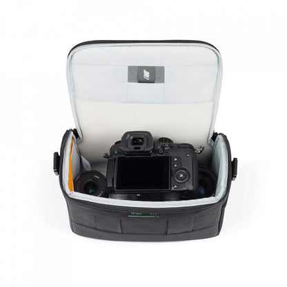 Adventura SH 160 III Camera Bag (Black)