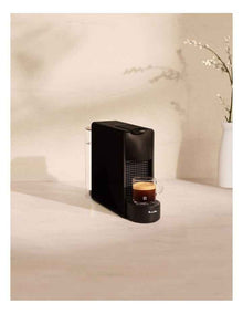 Essenza Mini Solo Capsule Coffee Machine in Black BEC220BLK