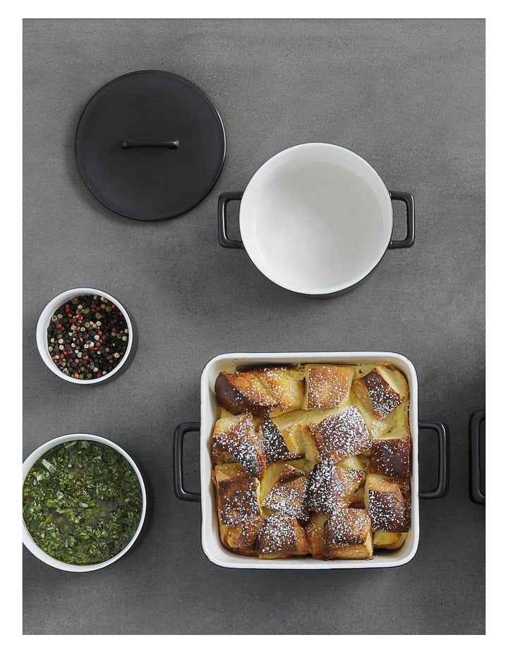 Epicurious Square Baker 19x7.5cm Gift Boxed in Black