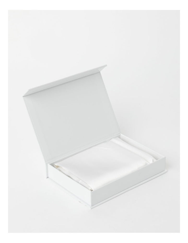 Luxe Silk Pillowcase in White