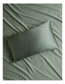 Luxe Silk Pillowcase in Ivy