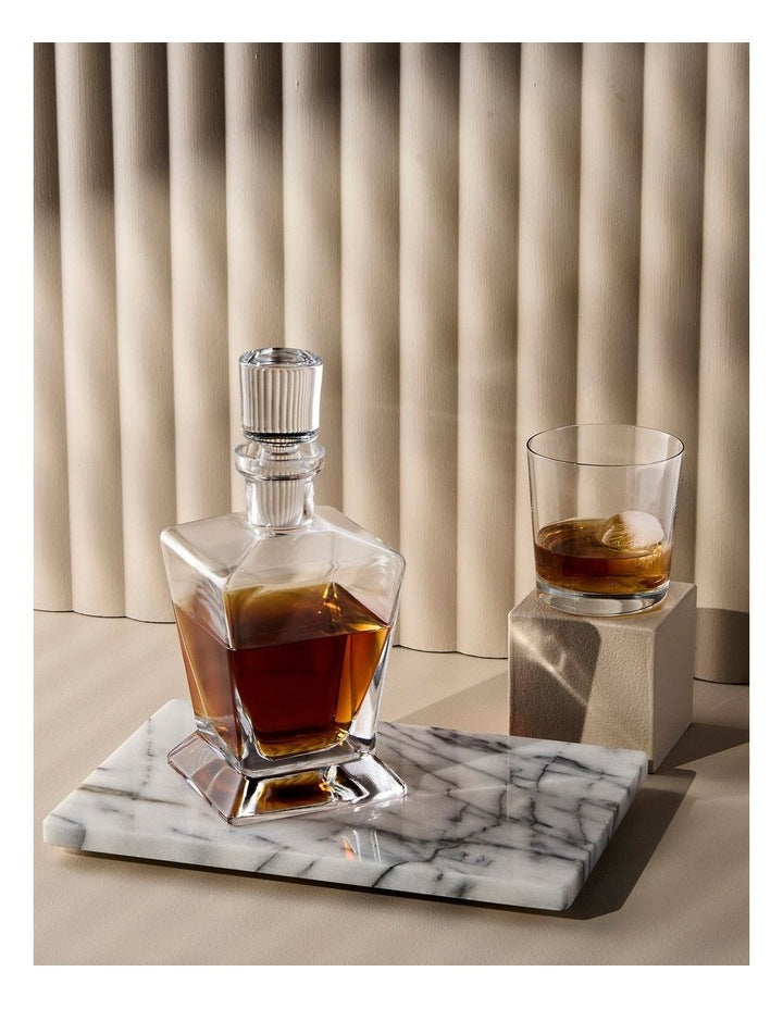 Caro Whisky Carafe 750ml in Clear