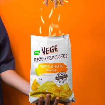 Vege Chips Rice Crackers Cheese 75g