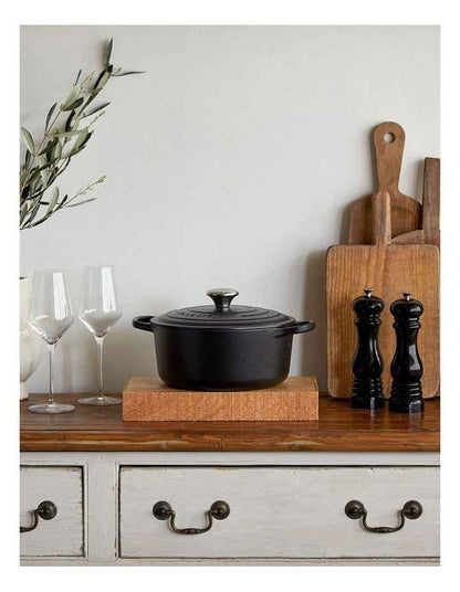 Pepper Mill in Black