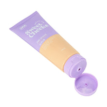 OXX Bodycare Sweet Cheeks Pre-Shave Scrub 200ml - Aloe Vera Extract, Lavender Extract, Coconut Oil and Shea Butter