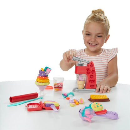 Play-Doh Magical Frozen Treats Playset