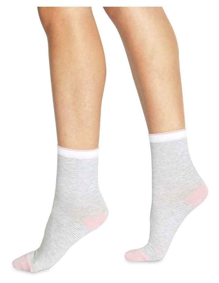 Lina Cotton Rich Fine Stripe Crew Length Socks in Grey/White