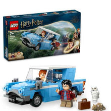 Toy Flying Car Set with Figures, Wizard Theme