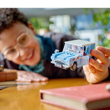 Toy Flying Car Set with Figures, Wizard Theme