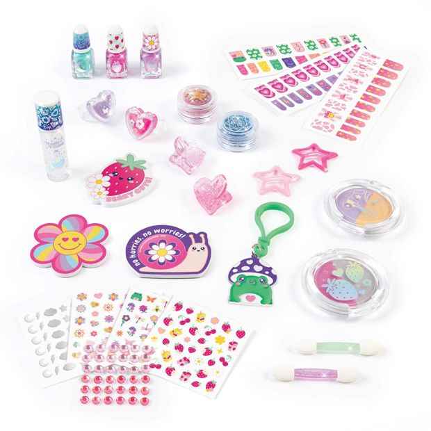 Make It Real Just Beyoutiful Mega Cosmetic Set