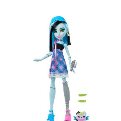 Mattel Monster High Buried Secrets Surprise Dolls - Assorted*