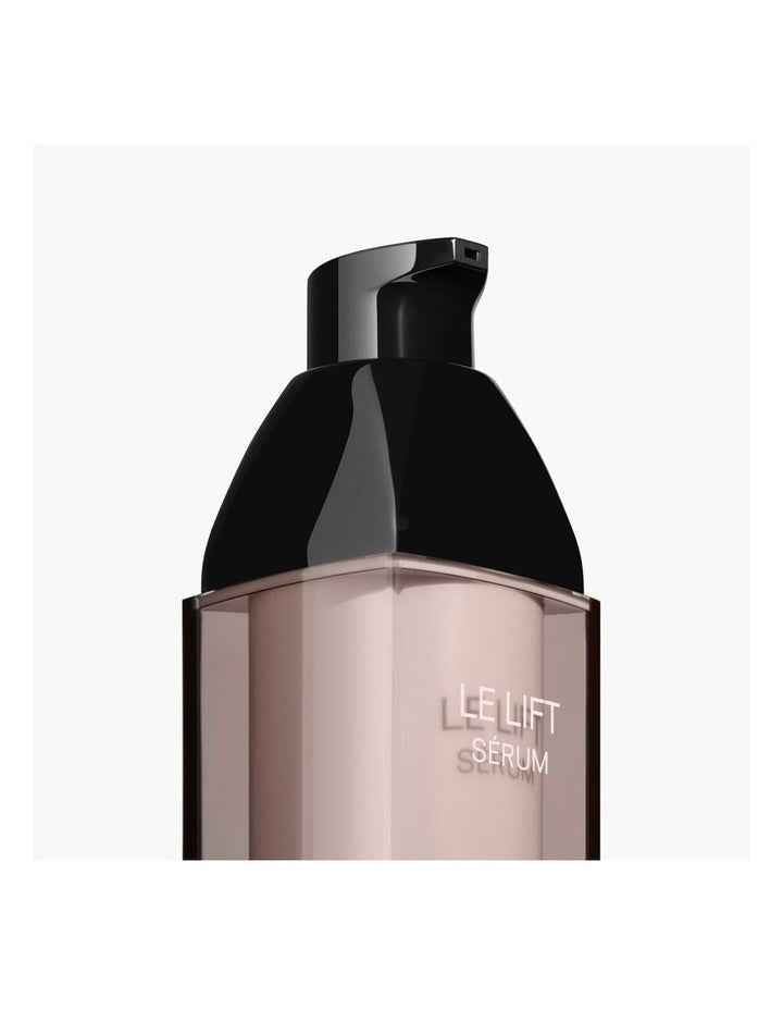 LE LIFT S&#201;RUM Smooths &#8211; Firms &#8211; Fortifies