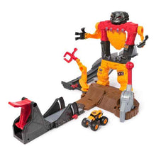 Monster Jam Smash & Bash SmashBot 1:64 Playset