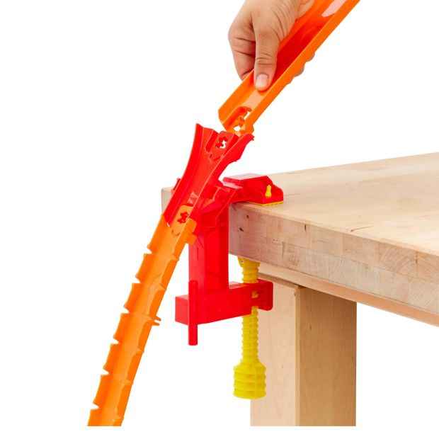 Mattel Hot Wheels Action Hot Ones Gravity Drop Track Set