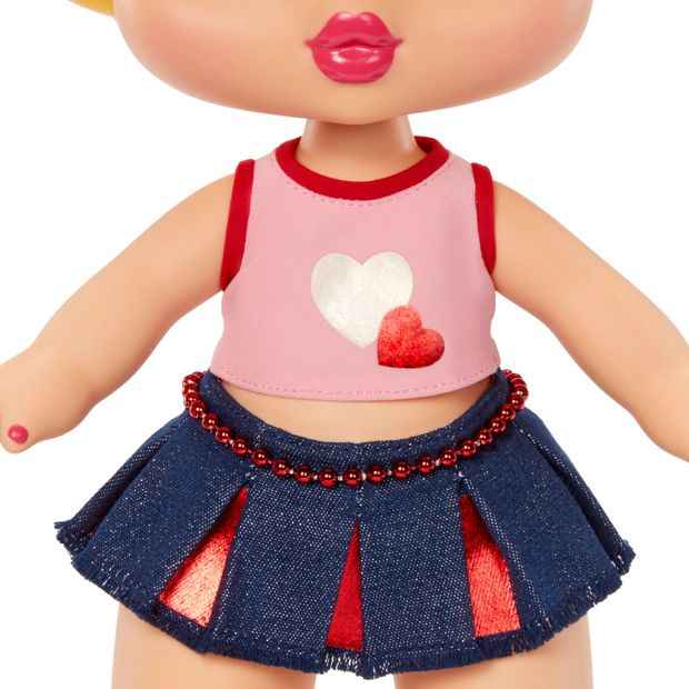 Bratz Big Babyz Doll - Cloe