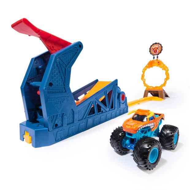 Monster 1:64 Jam El Toro Long Jump Playset