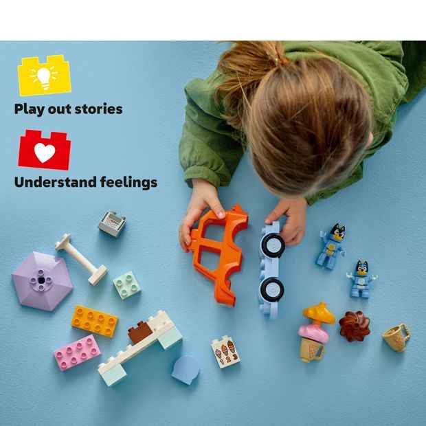 LEGO® DUPLO Bluey Ice Cream Trip with Bluey 10458