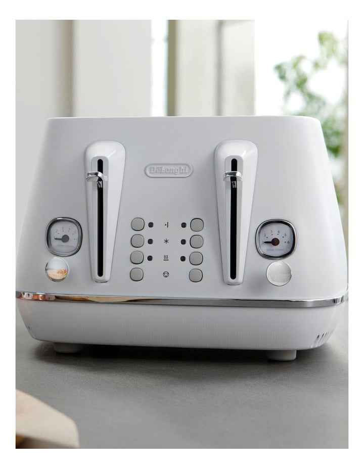 Distinta Moments 4 Slice Toaster in Sunshine White CTIN4003W
