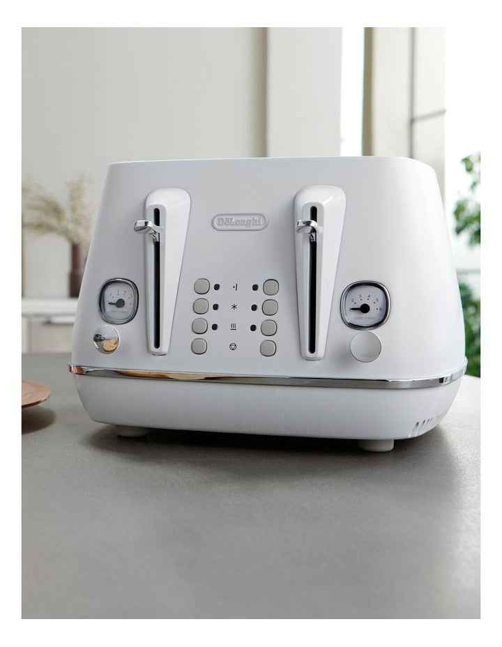 Distinta Moments 4 Slice Toaster in Sunshine White CTIN4003W