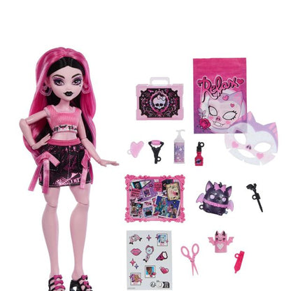 14 Piece Monster High Self-Scare Secrets Draculaura Fashion Doll and Accessories Set