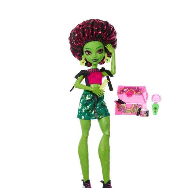 Monster High Self-Scare Secrets Venus McFlytrap Fashion Doll