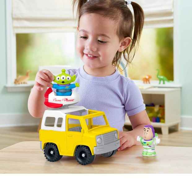 Fisher-Price Little People Disney & Pixar Toy Story Pizza Planet Truck & Buzz Lightyear Toy Pack