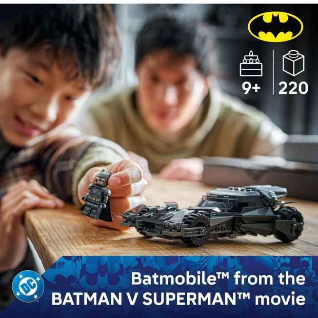 Superhero Bat-Vehicle Building Set