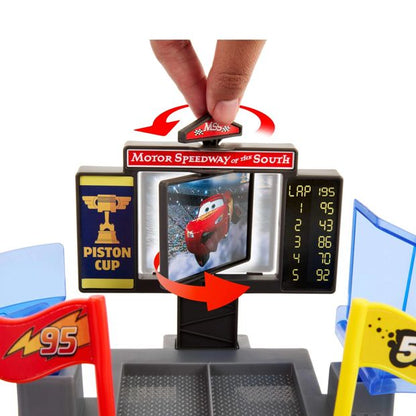 Disney and Pixar Cars Piston Cup Stunting Speedway Playset