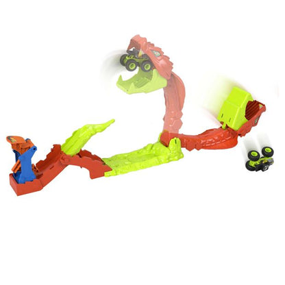 Hot Wheels Monster Trucks Snake Slam Takedown Playset with 1:64 Scale Bone Shaker