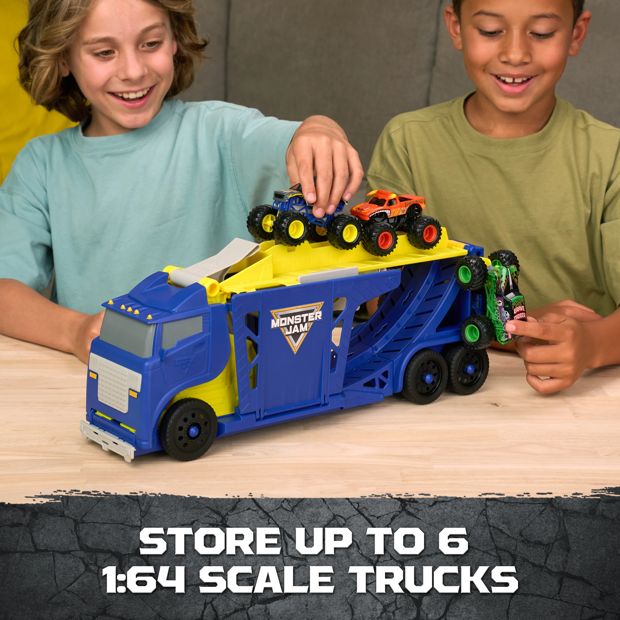 Monster Jam 1:64 Hauler Playset