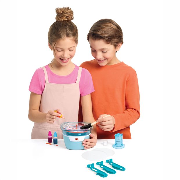 Mini Pottery and Spin Art Studio