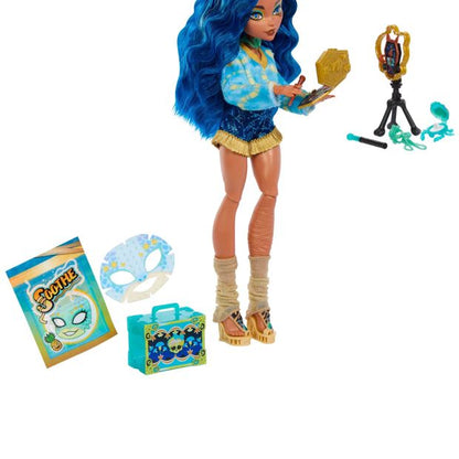 Monster High Self-Scare Secrets Cleo De Nile Fashion Doll With 13 Realistic Accessories