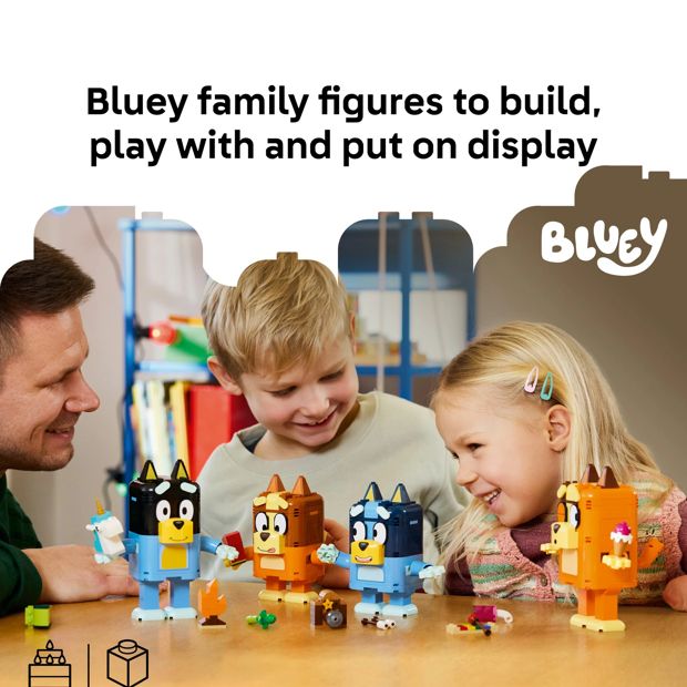 LEGO® Bluey Brick-Built Bluey Family 11217