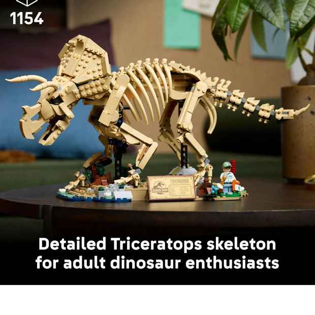 LEGO® Jurassic World Dinosaur Fossils: Triceratops 77985
