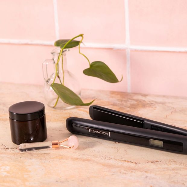 Remington Super Glide Ceramic Straightener
