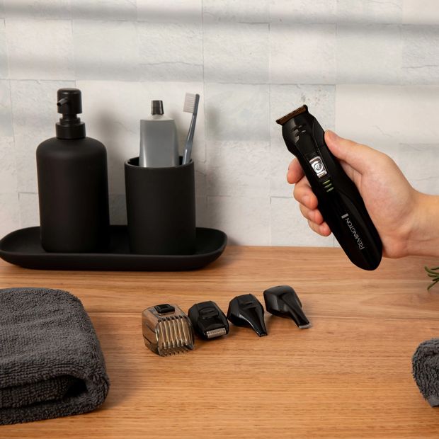 Remington 5 in 1 Titanium Multi Grooming Kit